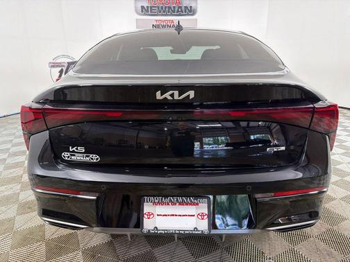Aurora Black Pearl 2025 Kia K5 GT-Line
