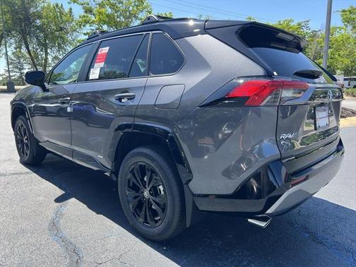 2025 Toyota RAV4 Hybrid SE