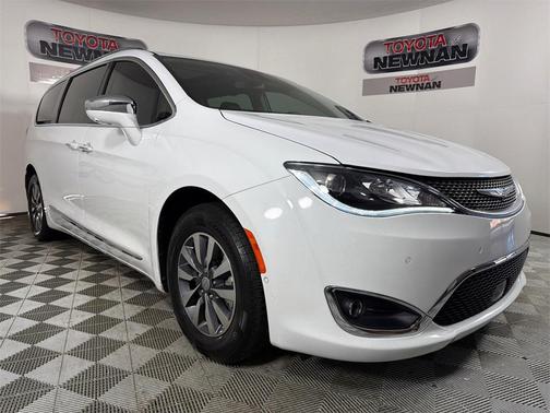 2020 Chrysler Pacifica Hybrid Limited