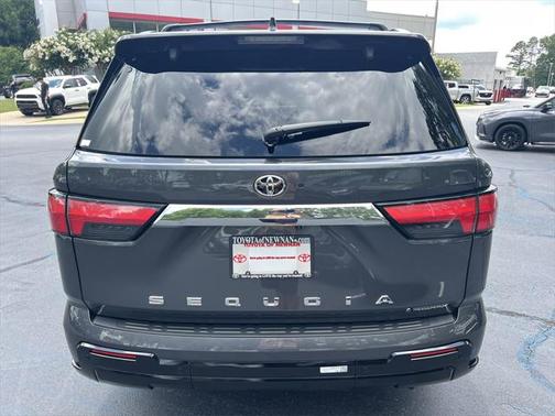2025 Toyota Sequoia Base