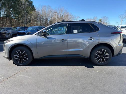 2026 Toyota bZ XLE Plus