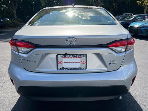 2026 Toyota Corolla Hybrid LE