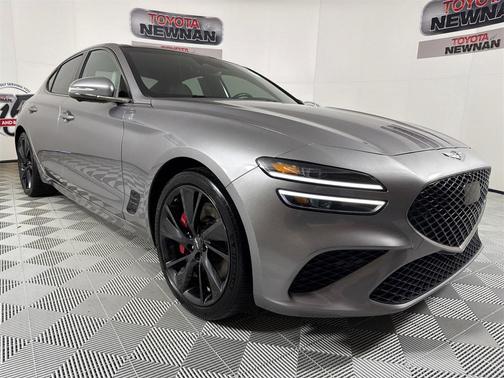 2022 Genesis G70 3.3T RWD