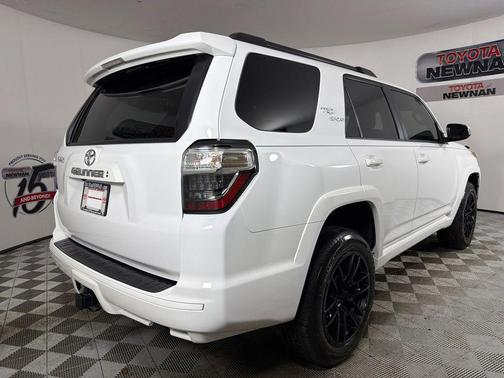 Ice Cap 2023 Toyota 4Runner TRD Sport