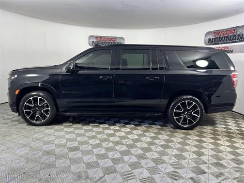 2022 Chevrolet Suburban RST