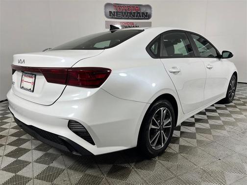 2022 Kia Forte LXS