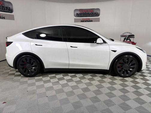 2021 Tesla Model Y Performance Dual Motor All-Wheel Drive