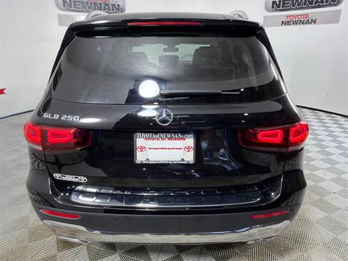 2021 Mercedes-Benz GLB 250 Base