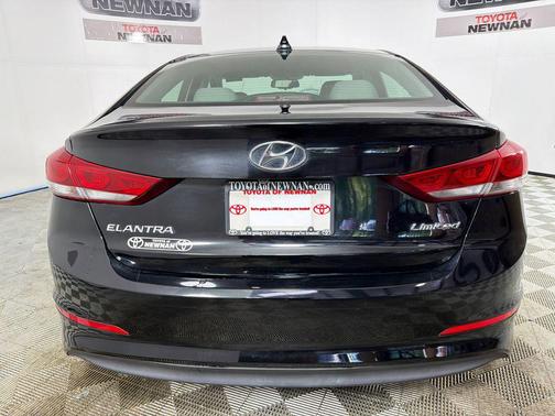 2017 Hyundai ELANTRA Limited