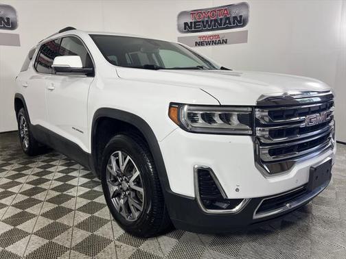 2023 GMC Acadia AWD SLT