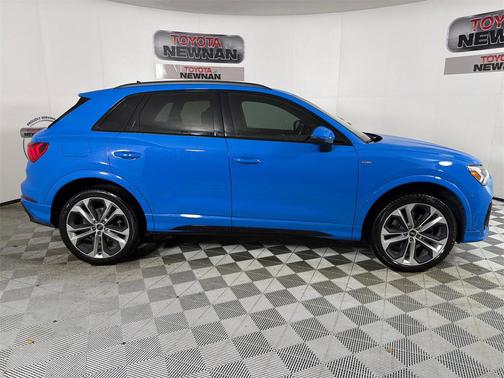 2022 Audi Q3 45 S line Premium Plus