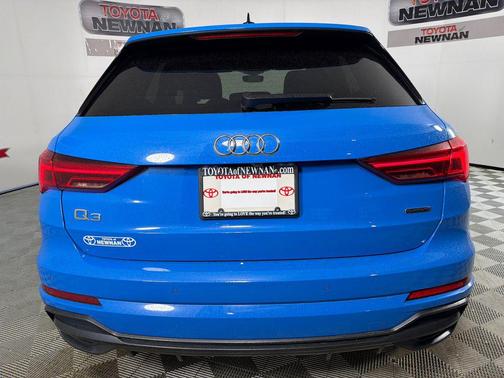 2022 Audi Q3 45 S line Premium Plus