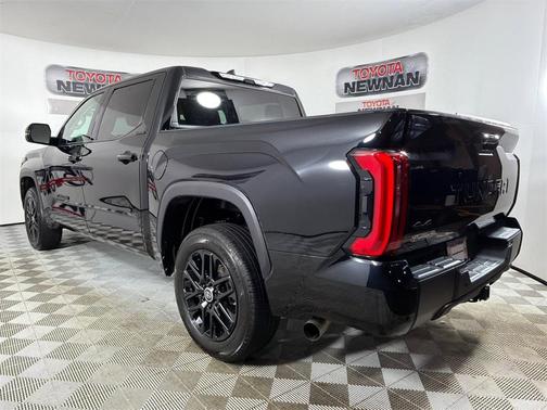 2024 Toyota Tundra Hybrid Limited