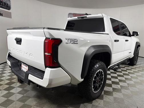 2024 Toyota Tacoma TRD Off Road