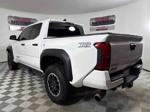 2024 Toyota Tacoma TRD Off Road