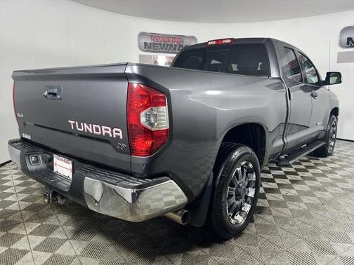 2016 Toyota Tundra SR5