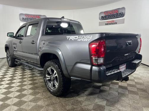 2017 Toyota Tacoma TRD Sport
