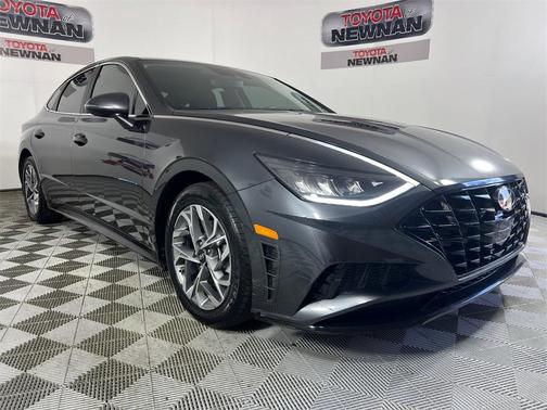 2022 Hyundai SONATA SEL