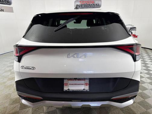 2024 Kia Sportage LX