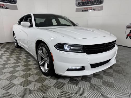 2018 Dodge Charger SXT Plus