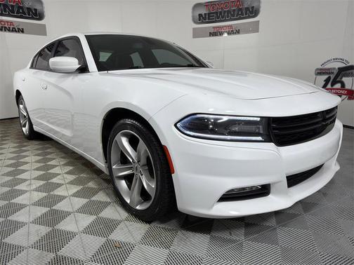 2018 Dodge Charger SXT Plus
