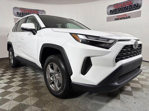 White 2022 Toyota RAV4 XLE