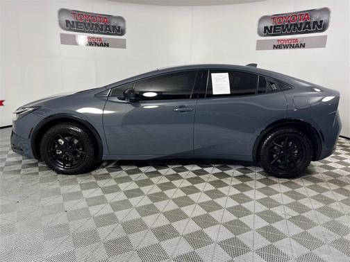 2025 Toyota Prius Plug-In Hybrid XSE