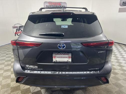 2023 Toyota Highlander Hybrid Limited