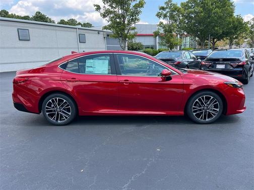 2025 Toyota Camry XLE