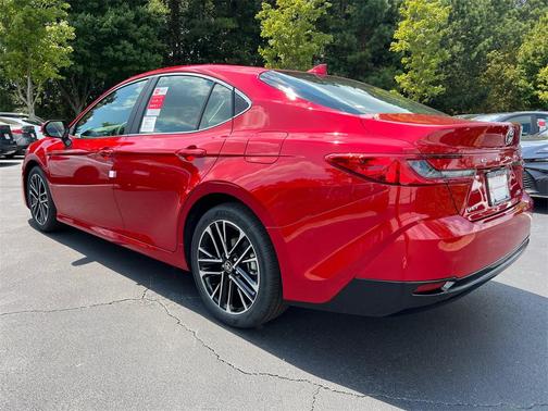 2025 Toyota Camry XLE