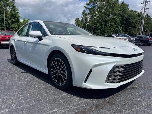 2025 Toyota Camry XLE