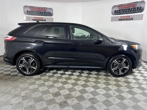 2019 Ford Edge ST