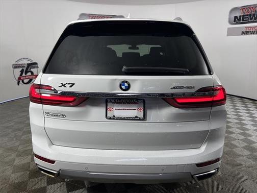 2022 BMW X7 xDrive40i