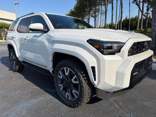 Wind Chill Pearl 2026 Toyota 4Runner TRD Sport Premium