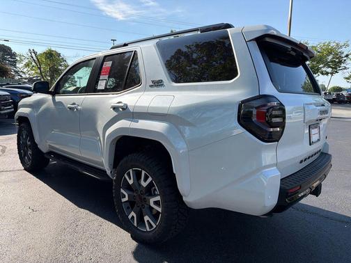 Wind Chill Pearl 2026 Toyota 4Runner TRD Sport Premium