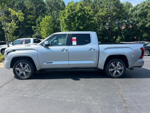 2025 Toyota Tundra Hybrid Capstone