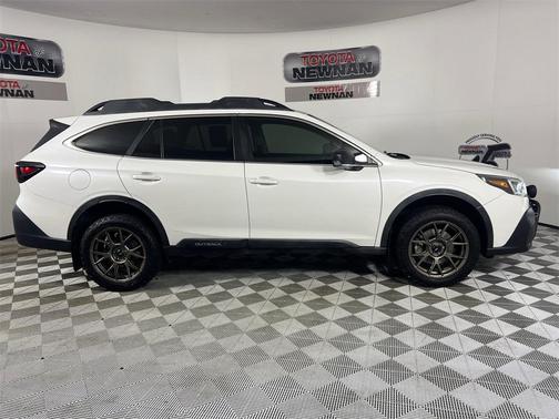 2021 Subaru Outback Base