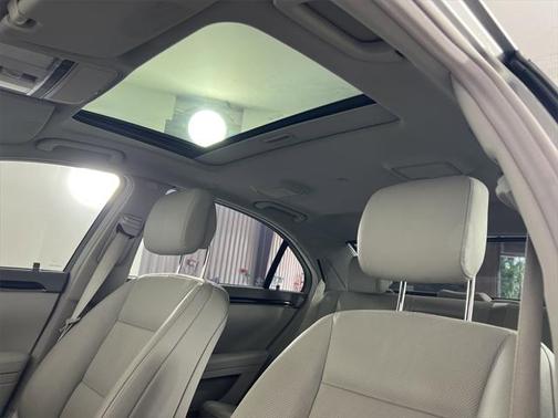 2011 Mercedes-Benz S-Class S 550