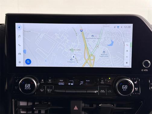 2025 Toyota Highlander Hybrid Platinum