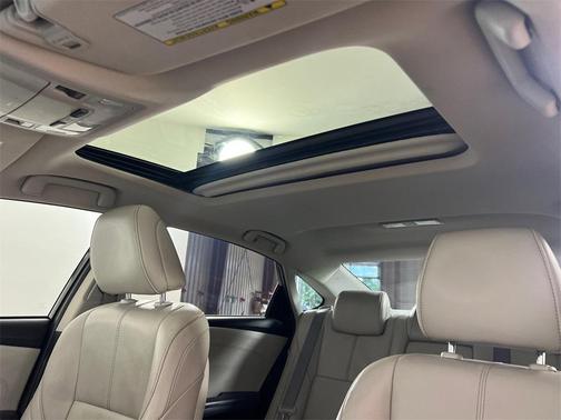 2015 Toyota Avalon Limited
