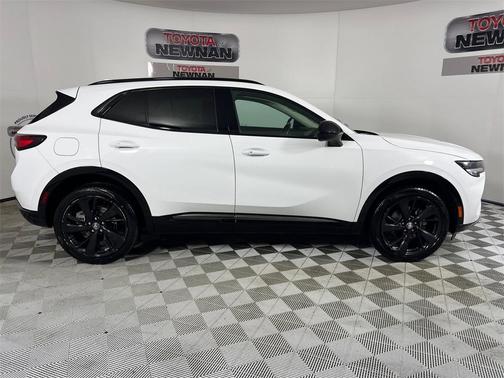 2023 Buick Envision Essence FWD