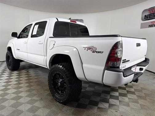 2013 Toyota Tacoma Base