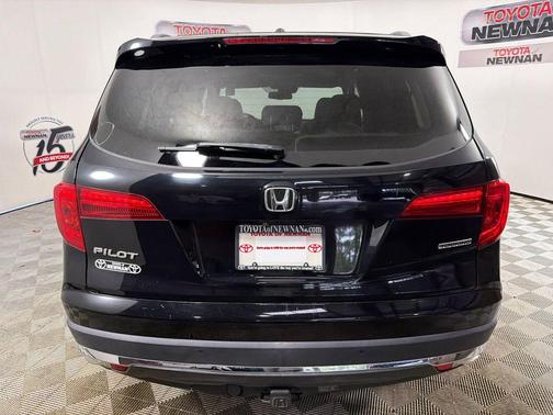 Crystal Black Pearl 2017 Honda Pilot Touring