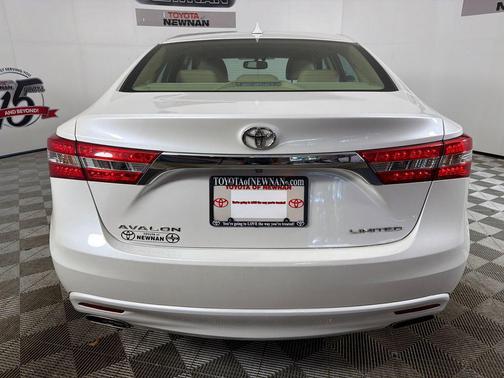 Blizzard Pearl 2014 Toyota Avalon