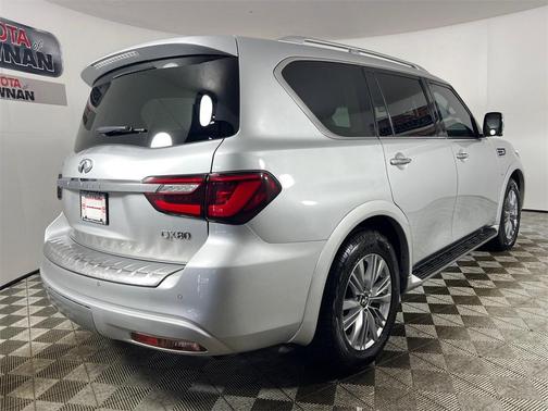 2020 INFINITI QX80 Luxe