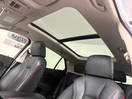 2023 Buick Envision Essence FWD