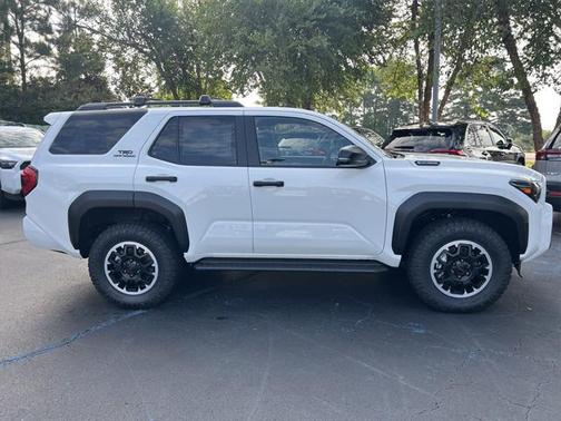 2025 Toyota 4Runner TRD Off Road