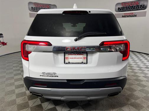 2023 GMC Acadia FWD SLE