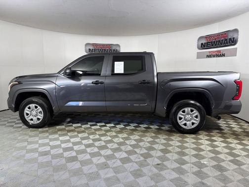 Magnetic Gray Metallic 2024 Toyota Tundra SR