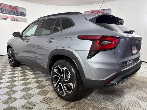 2025 Chevrolet Trax FWD 2RS